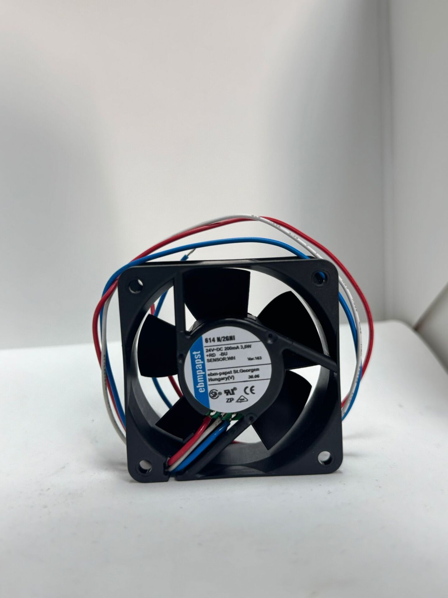 EBMPAPST 614N/2GNI Kompakt Fan 24V DC