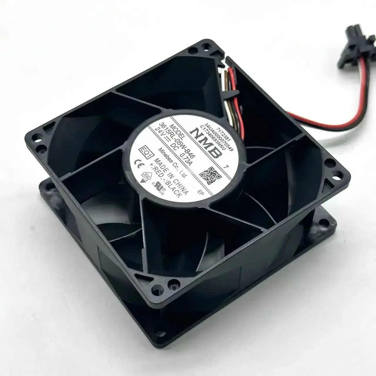 NMB-MAT 3615RL-05W-B46