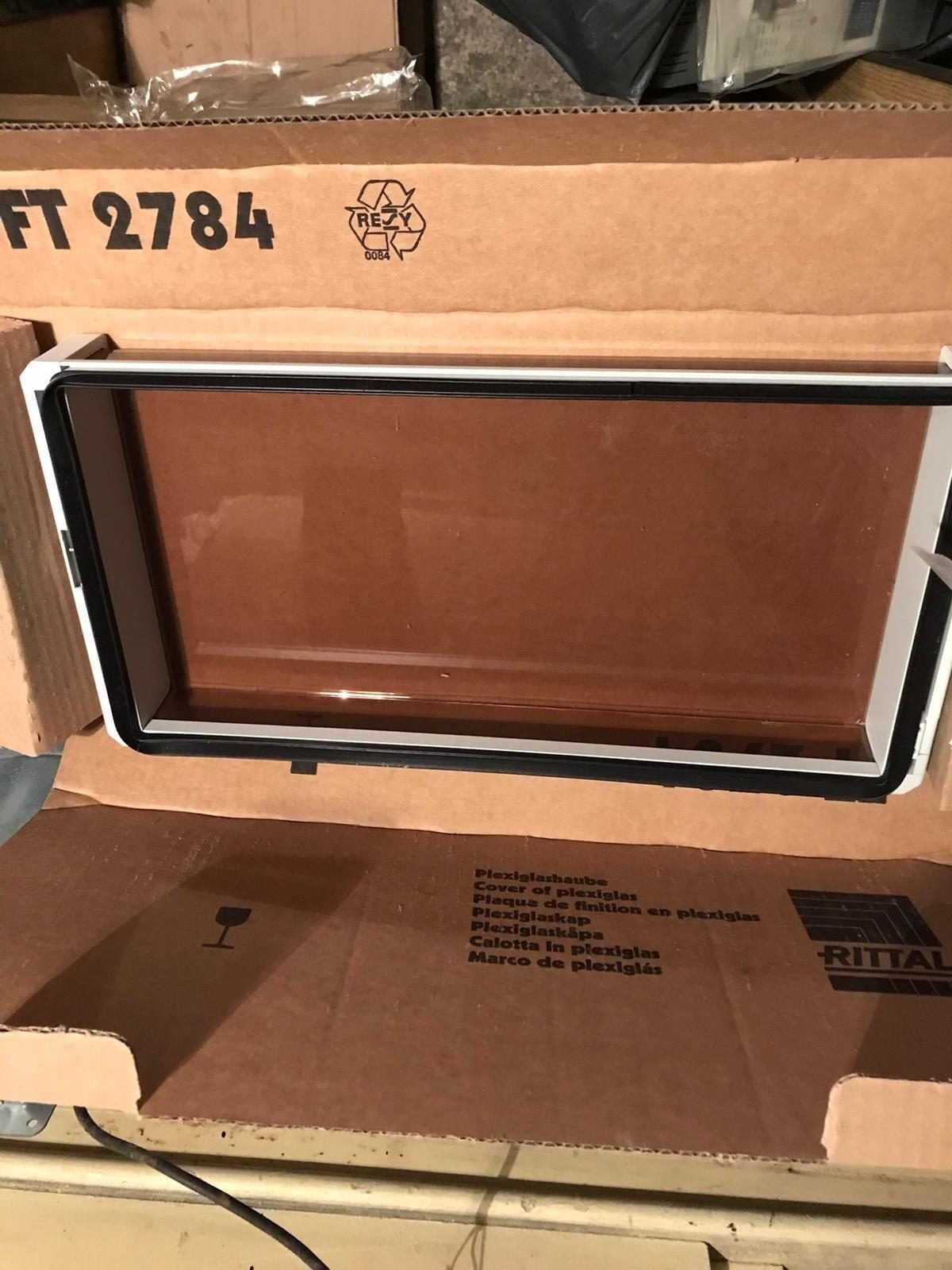 FT Akrilik camlı kapak GYD:400x200x47.5 mm