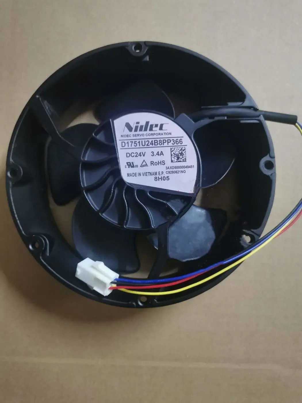 NIDEC SERVO D1751U24B8PP366 FAN 24V DC Aksiyel Fan