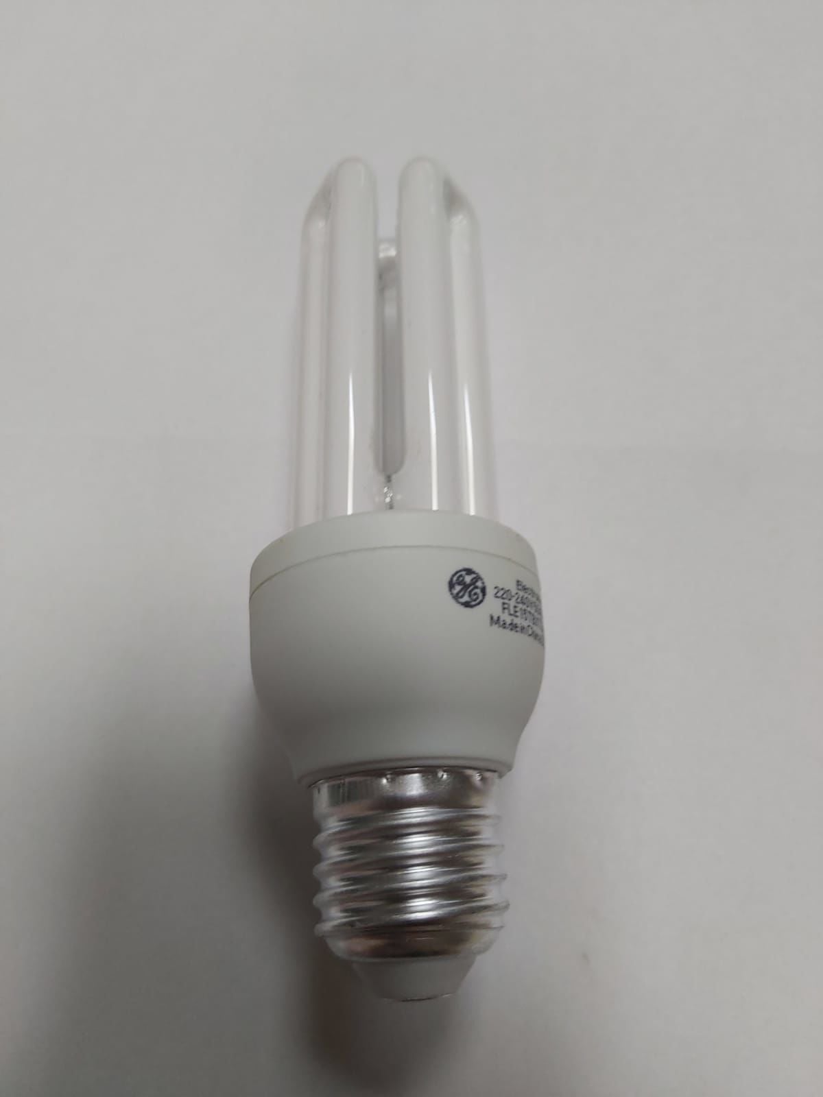 GE 15 W 800 LUMEN